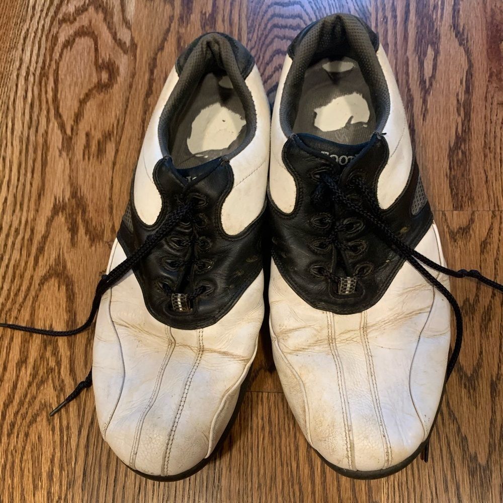FootJoy Golf Shoes​